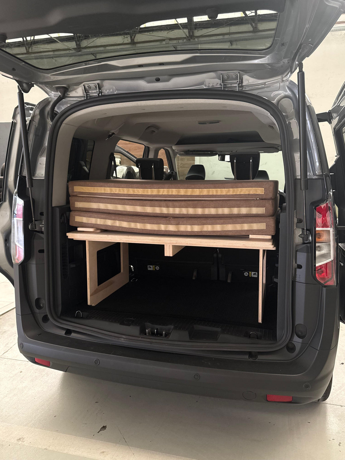 Go Minivan Sleep Kit