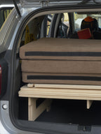 Letto per auto Nom Go montato in una Dacia Duster