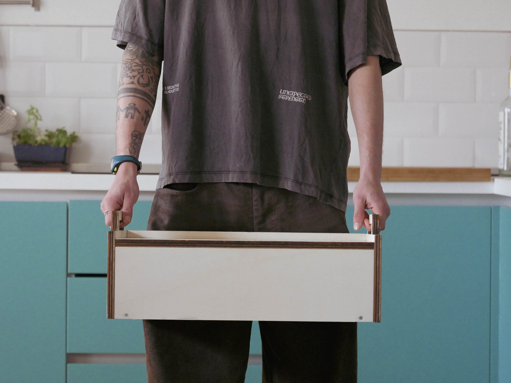 Totem Cook Nom Outdoor sollevato a due mani in casa, modulo cucina van modulare e facile da trasportare